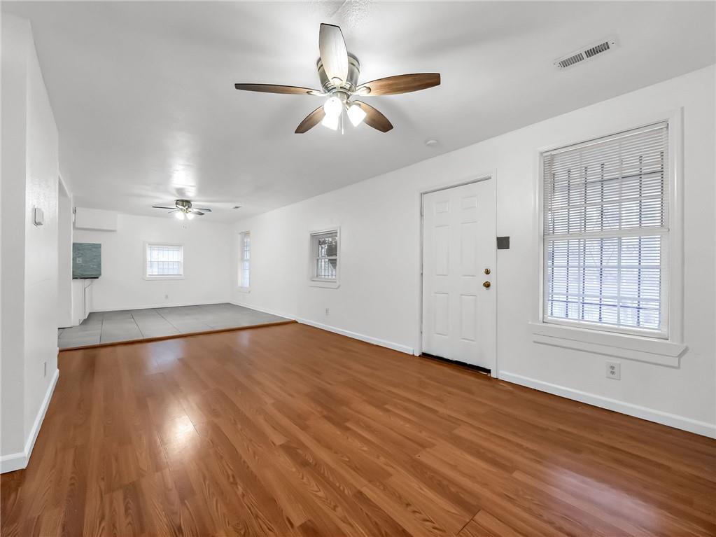 417 Wallace Avenue Property Photo 4