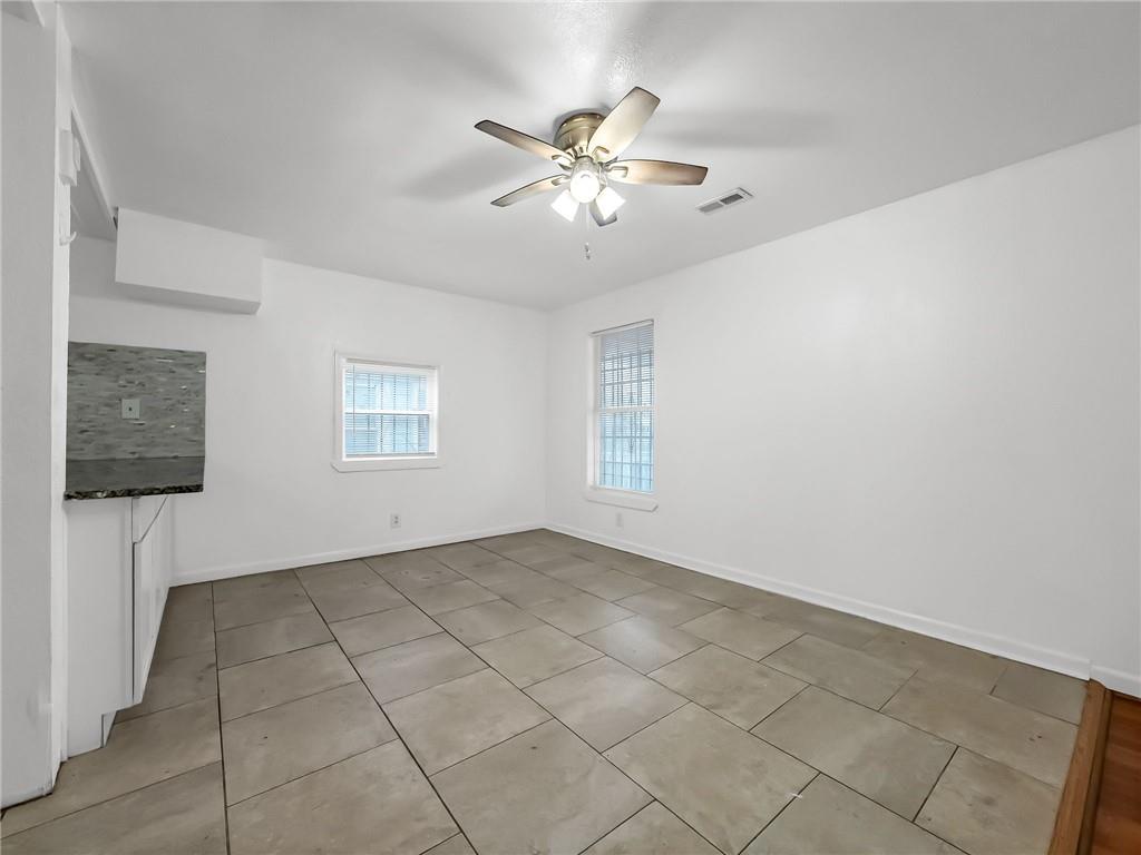 417 Wallace Avenue Property Photo 8