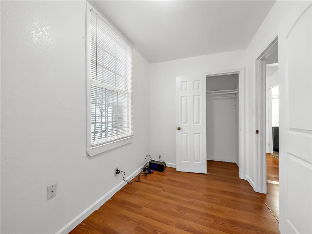 417 Wallace Avenue Property Photo 18
