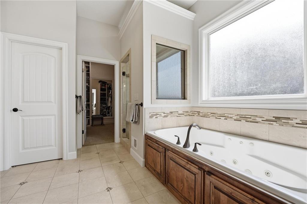 1124 Metfield Lane Property Photo 33