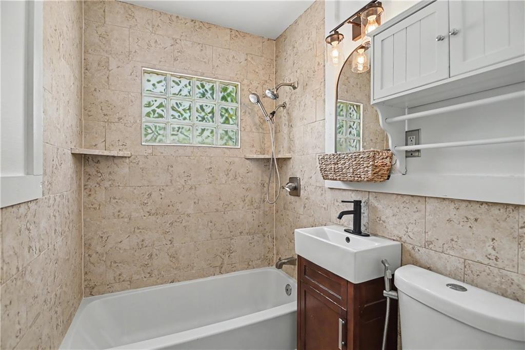 6320 W 82nd Street Property Photo 9