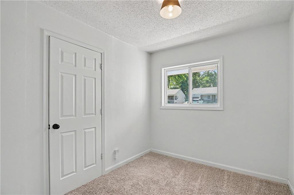 6320 W 82nd Street Property Photo 13