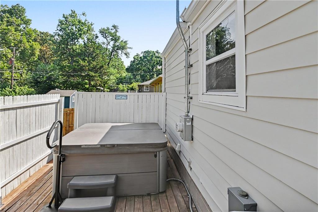 6320 W 82nd Street Property Photo 17