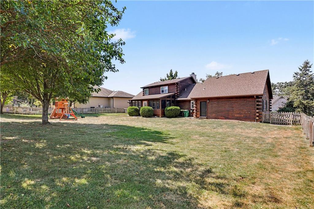 611 N Winnebago Drive Property Photo 35