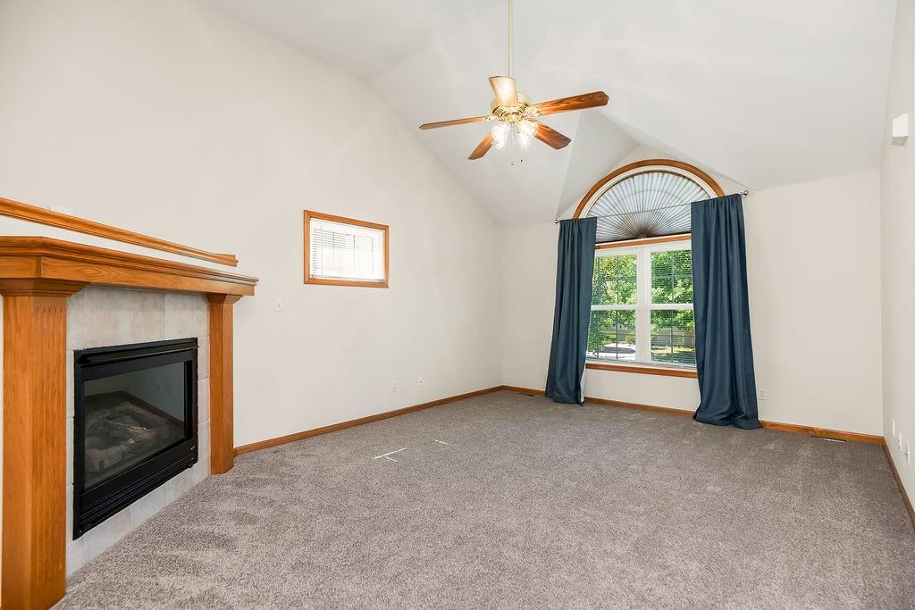 4401 Broadway Terrace Property Photo 4