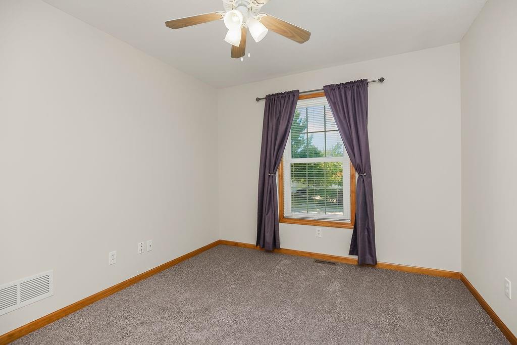 4401 Broadway Terrace Property Photo 23