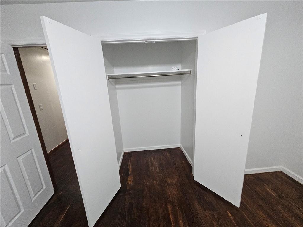 321 E 106th Terrace Property Photo 17