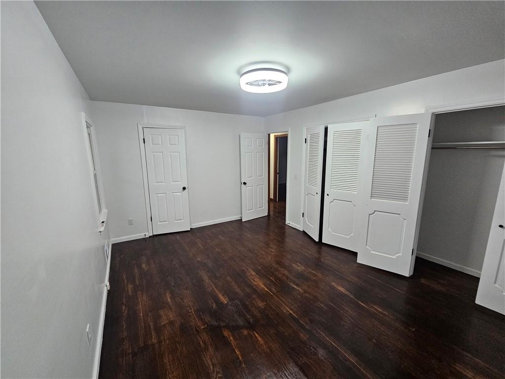 321 E 106th Terrace Property Photo 21