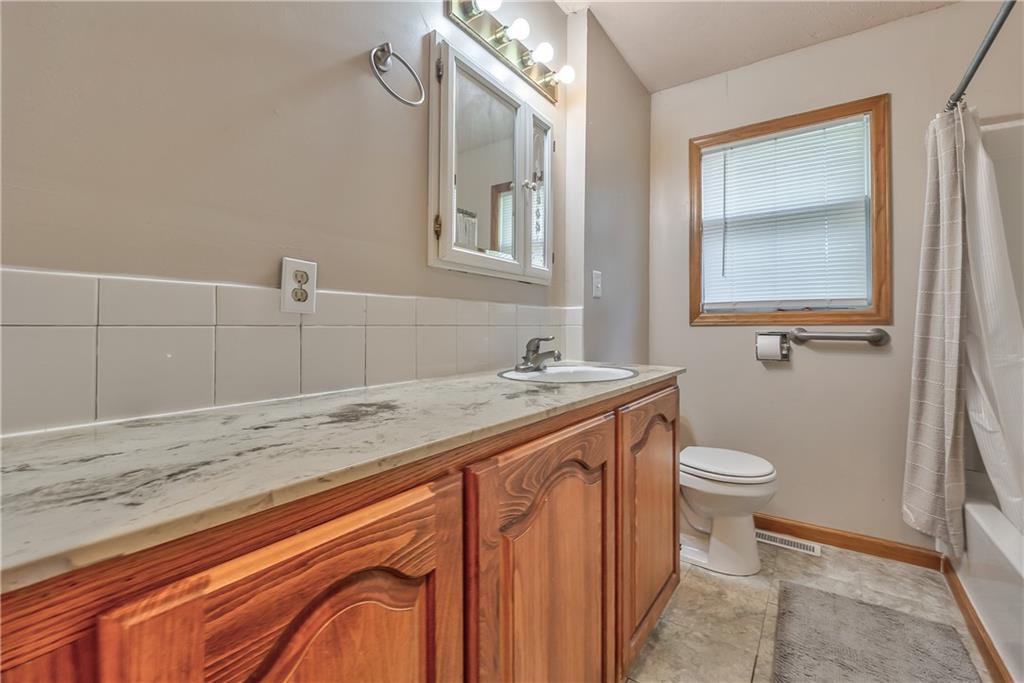 1627 E Glenn Drive Property Photo 15