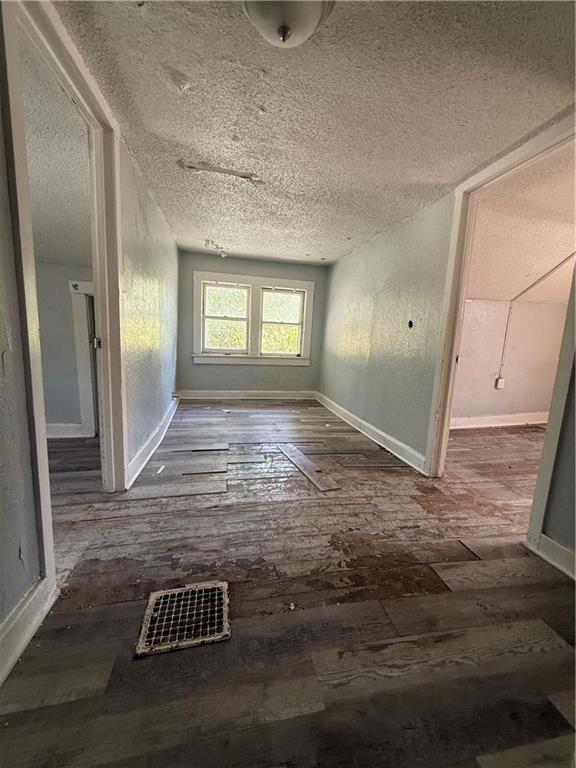 10033 E Wilson Road Property Photo 11