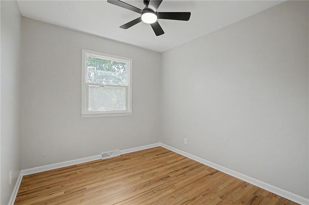 6732 N Madison Avenue Property Photo 18