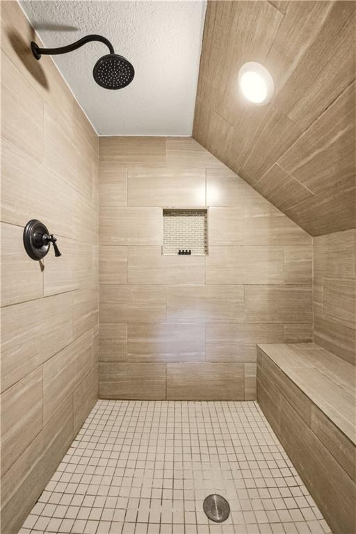321 E 69th Street Property Photo 25