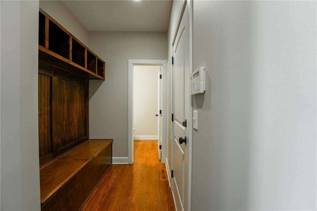 16315 W 171st Street Property Photo 8
