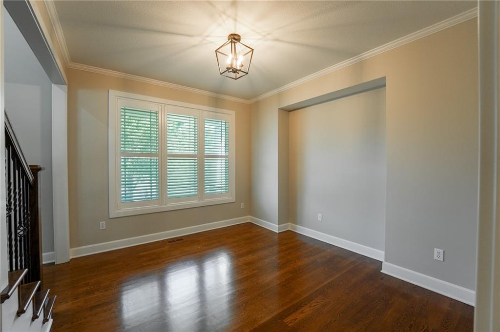 16315 W 171st Street Property Photo 20
