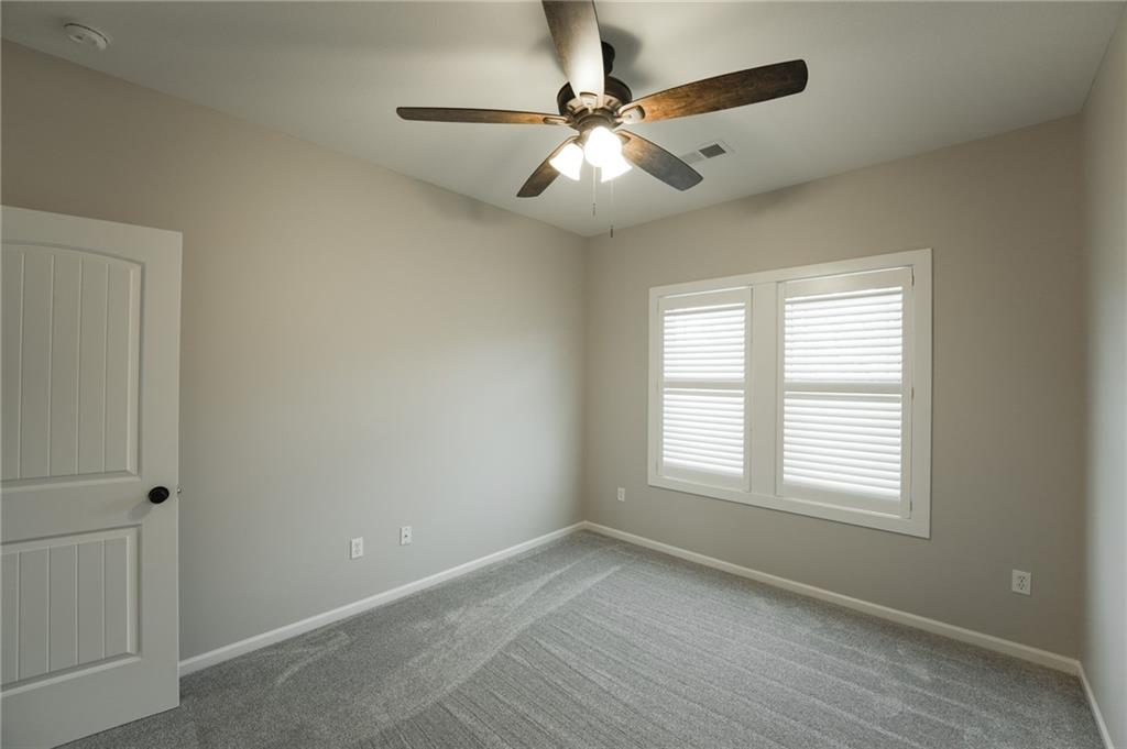 16315 W 171st Street Property Photo 40