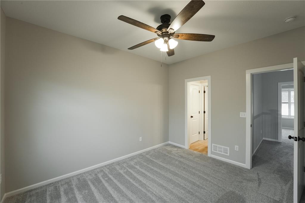 16315 W 171st Street Property Photo 41