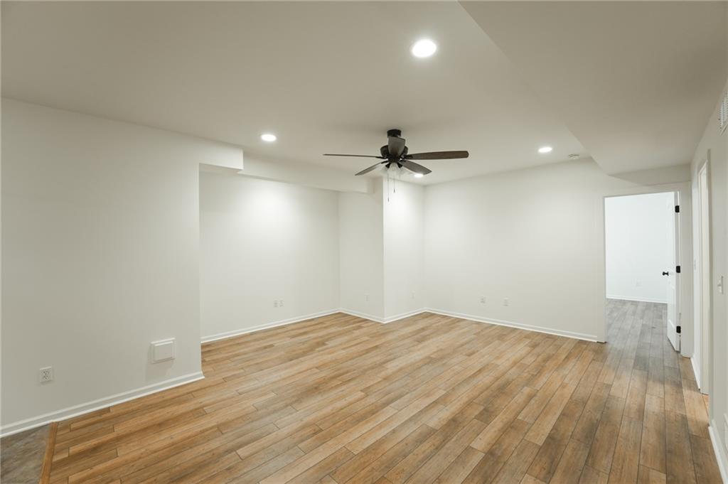 16315 W 171st Street Property Photo 46