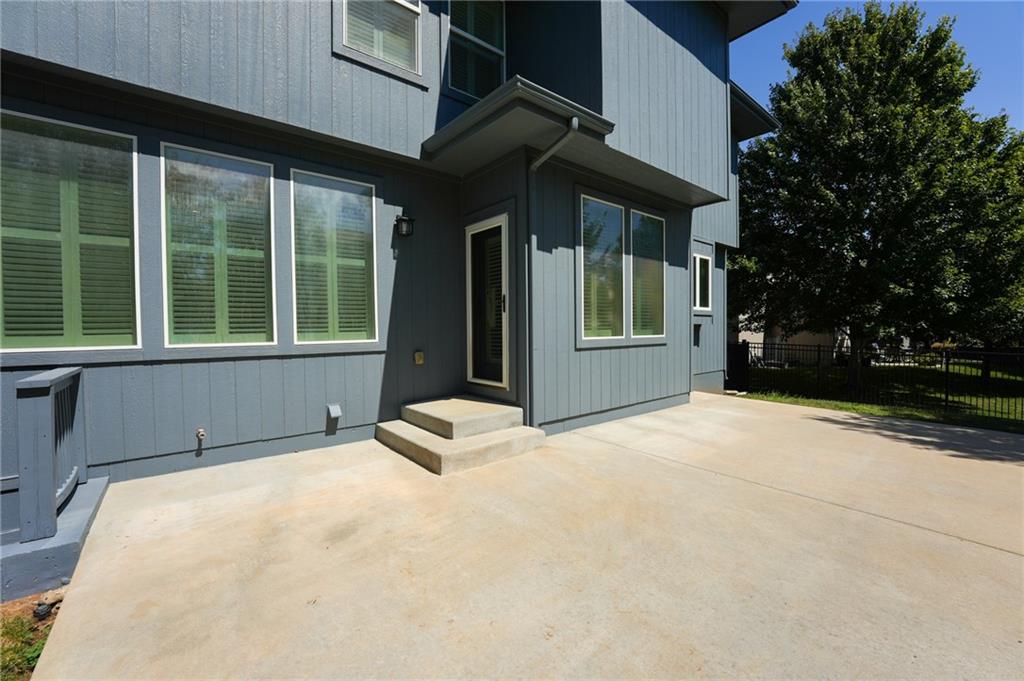 16315 W 171st Street Property Photo 53