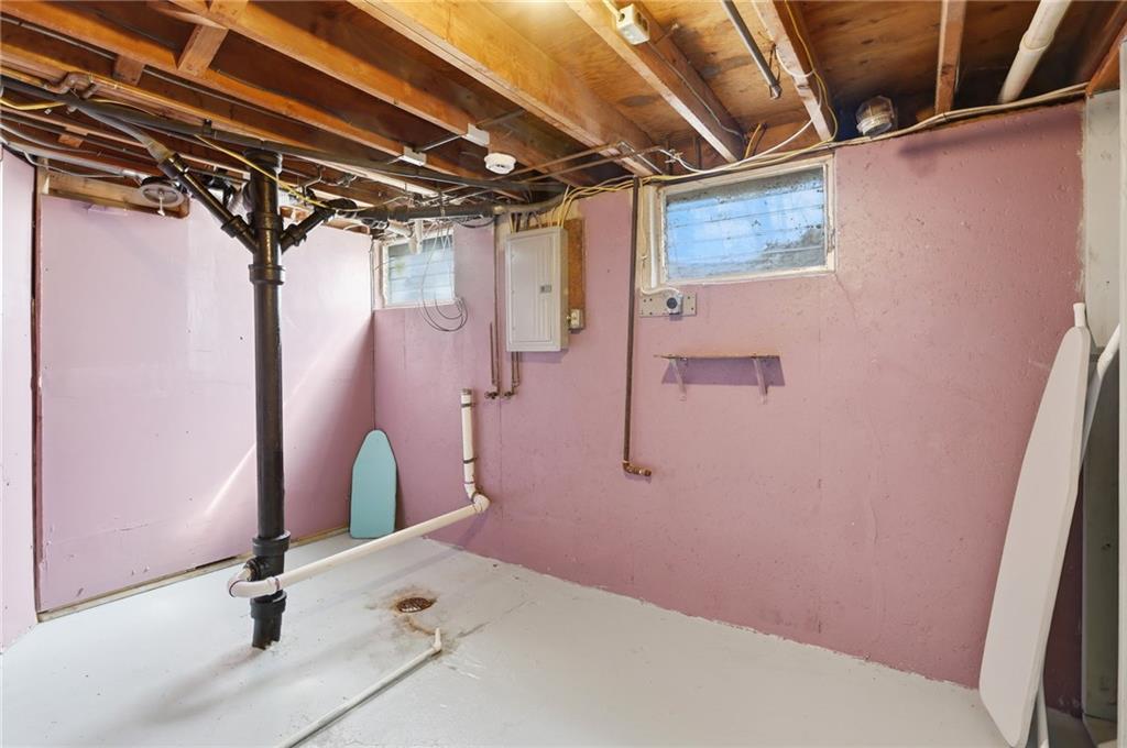 809 N Powahatan Drive Property Photo 29