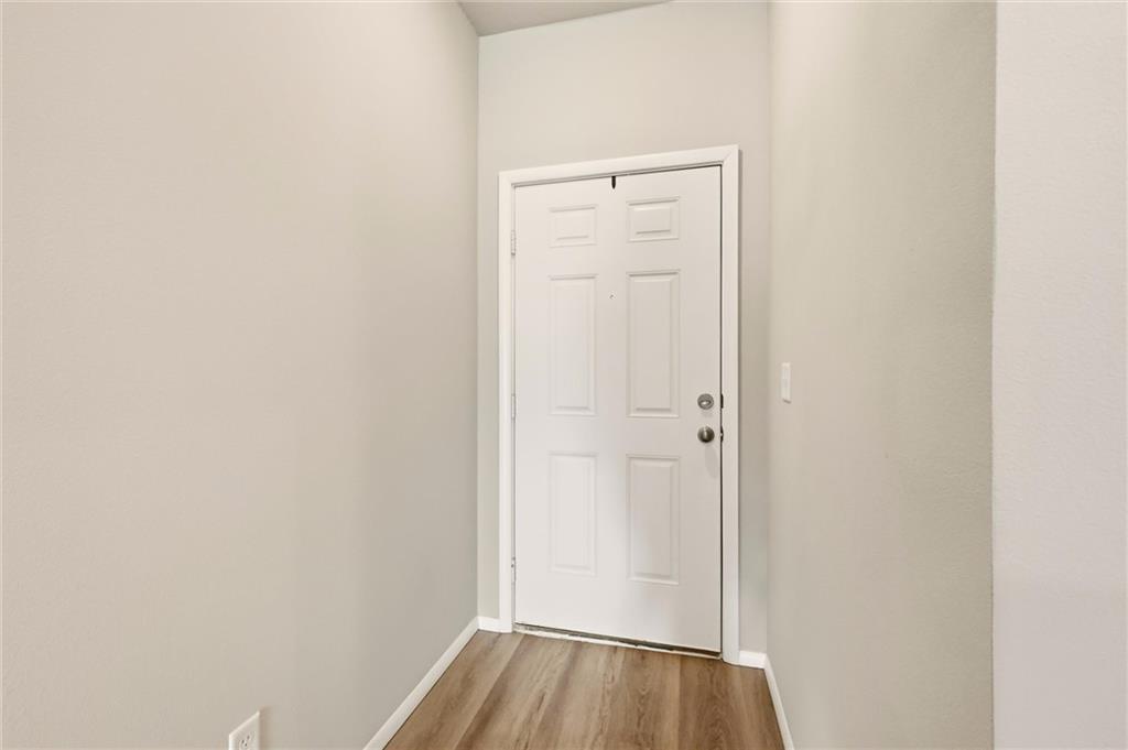 37815 W 207th Terrace Property Photo 4