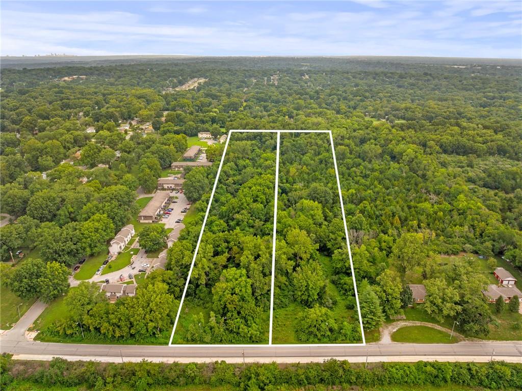 8910 E Bannister Road Property Photo 2