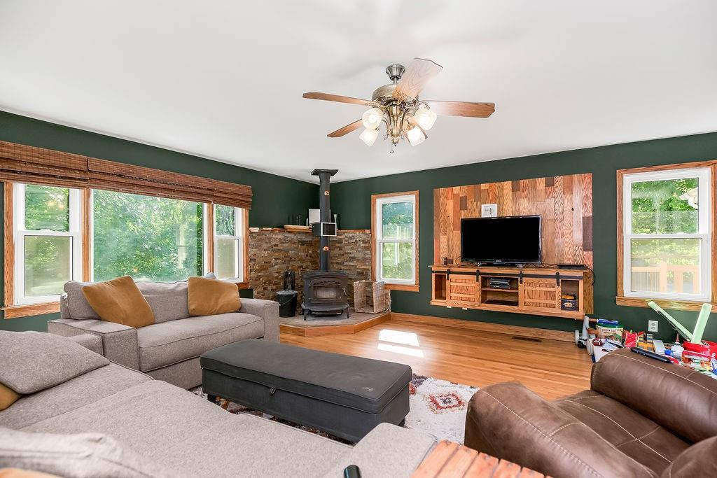 3526 N River Boulevard Property Photo 6
