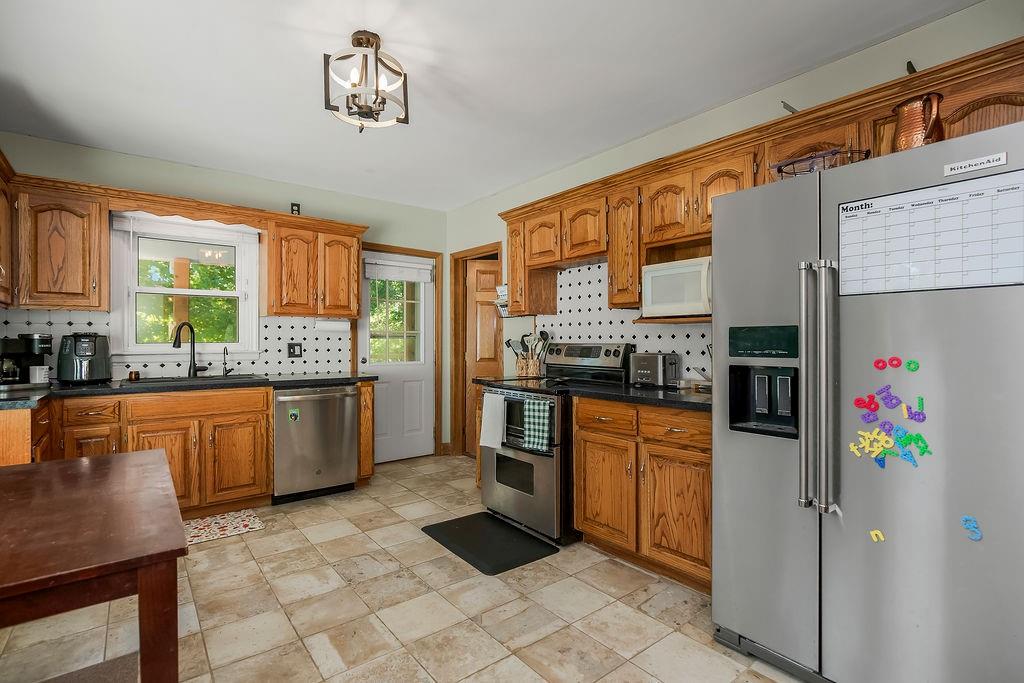 3526 N River Boulevard Property Photo 11