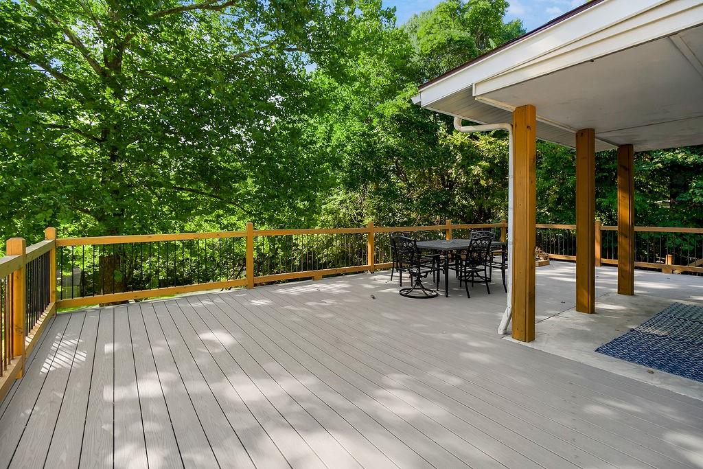 3526 N River Boulevard Property Photo 24