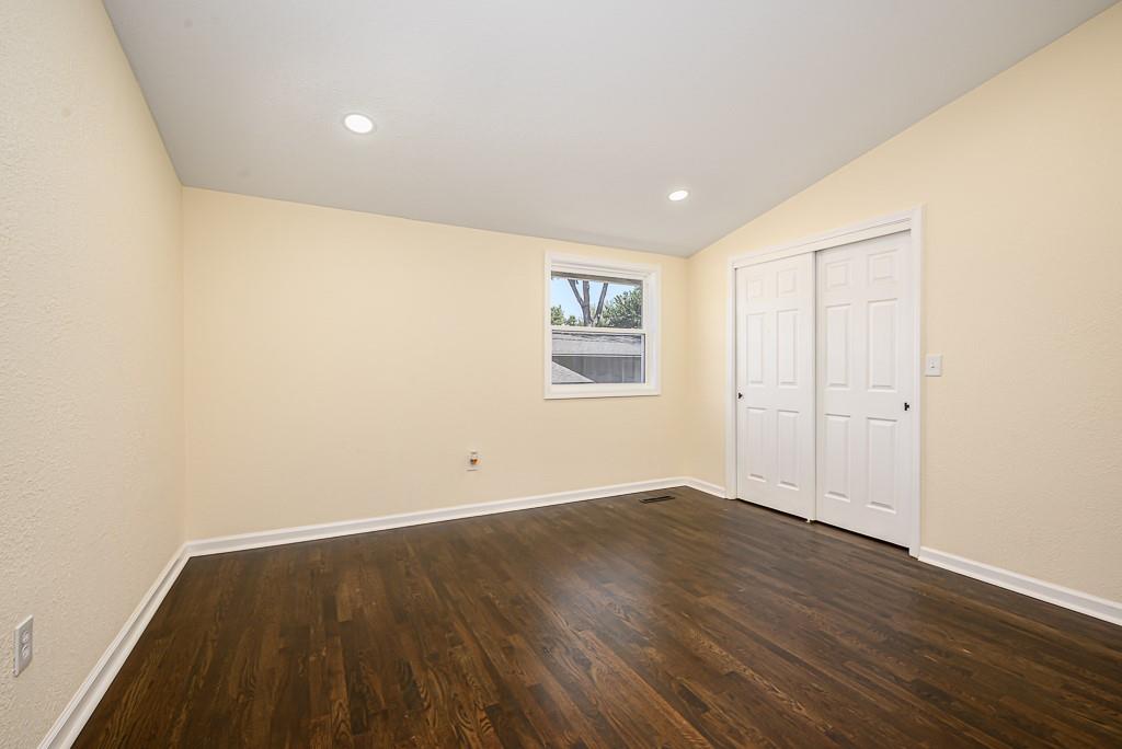 710 S Chestnut Street Property Photo 12