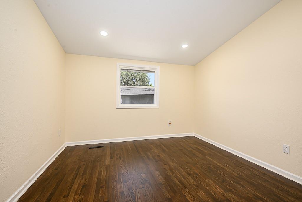 710 S Chestnut Street Property Photo 13