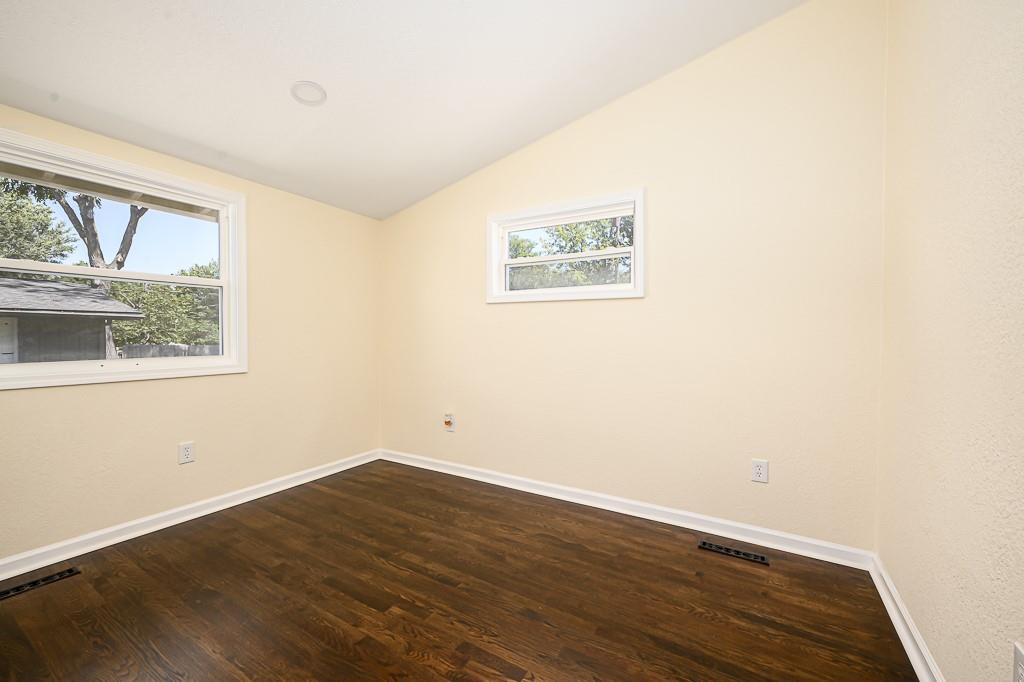 710 S Chestnut Street Property Photo 14