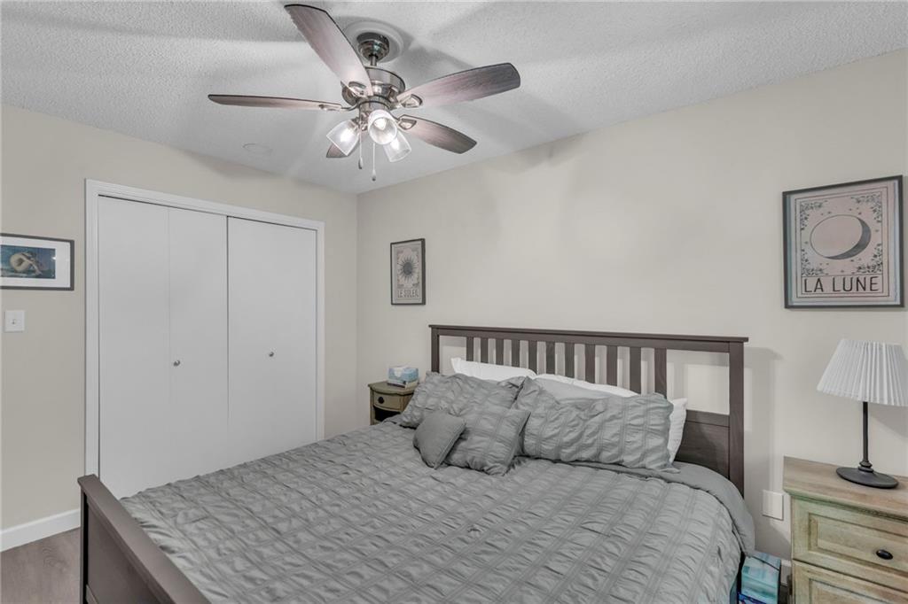 1409 Lawrence Avenue Property Photo 21