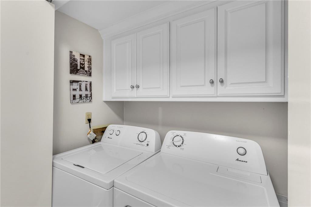 1409 Lawrence Avenue Property Photo 26