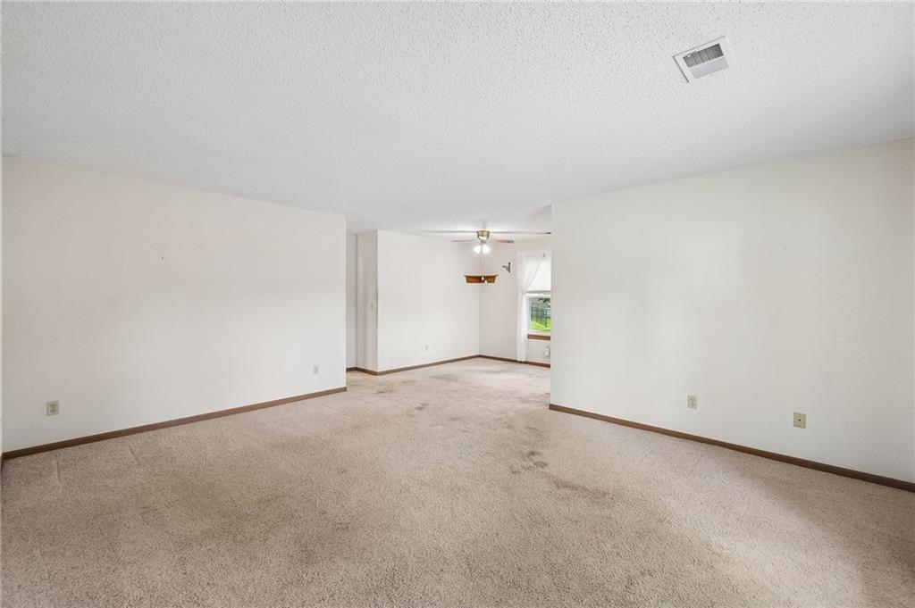 7831 Freeman Avenue Property Photo 6