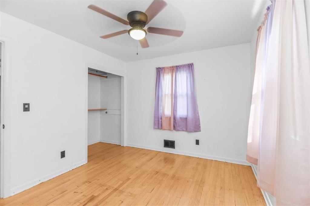 8302 Manning Avenue Property Photo 17