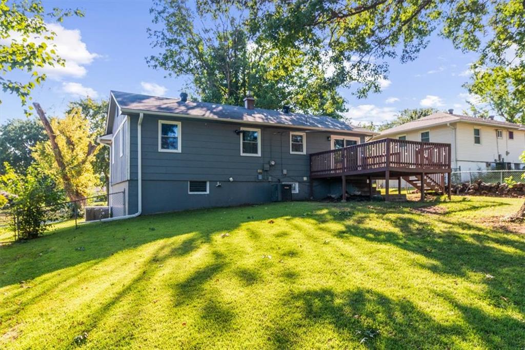 8302 Manning Avenue Property Photo 26