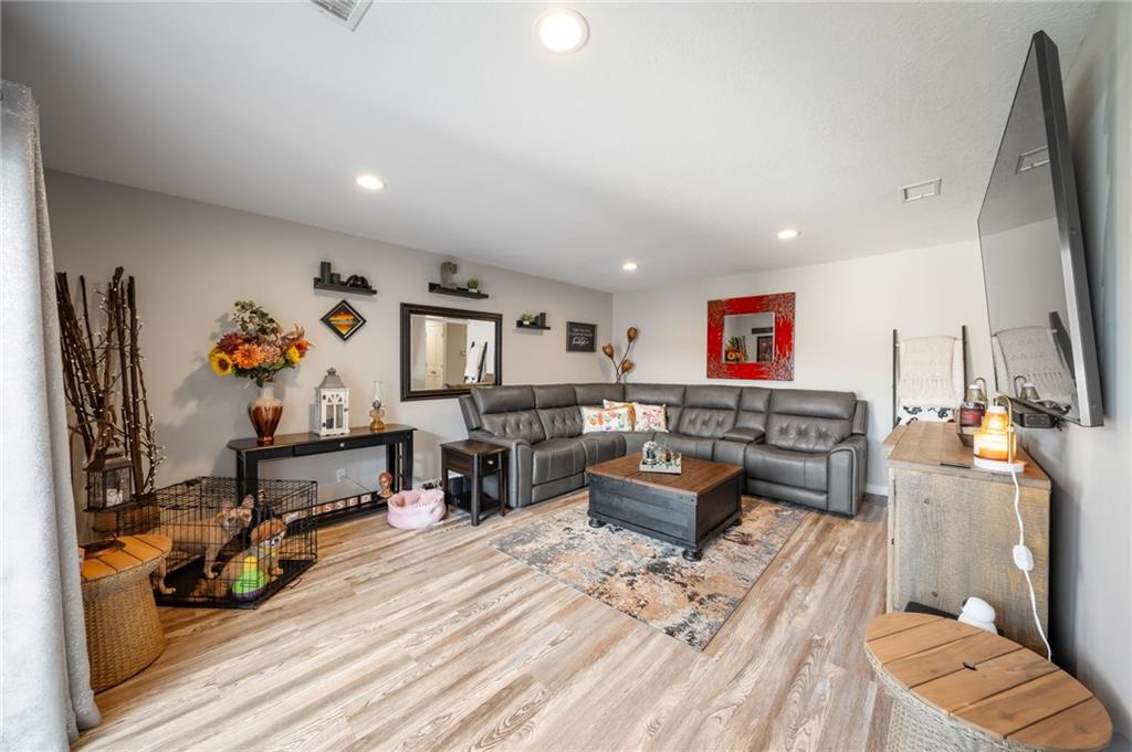 10124 W 96th Street Property Photo 28