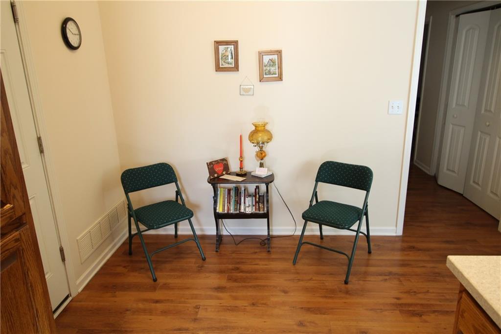 1661 Fall Creek Drive Property Photo 17
