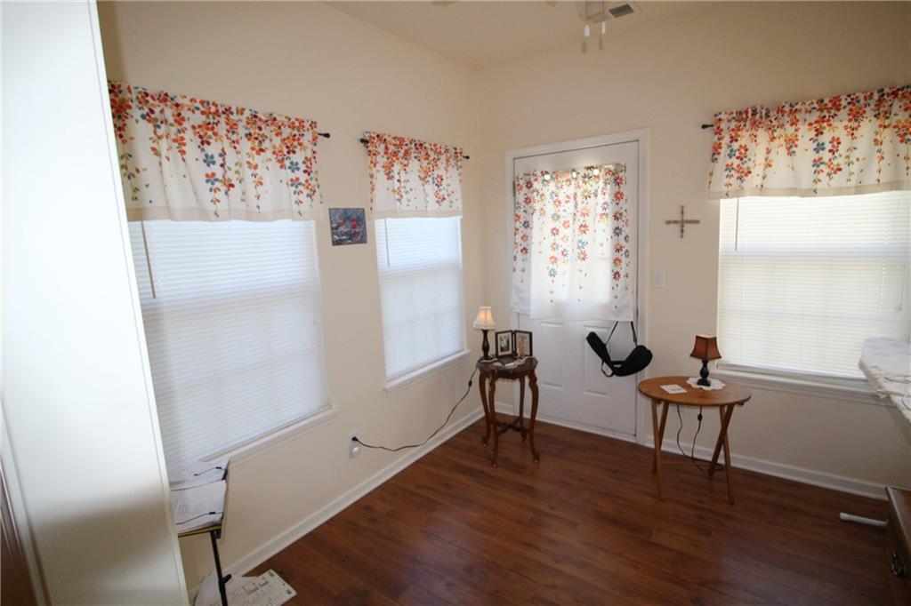 1661 Fall Creek Drive Property Photo 26
