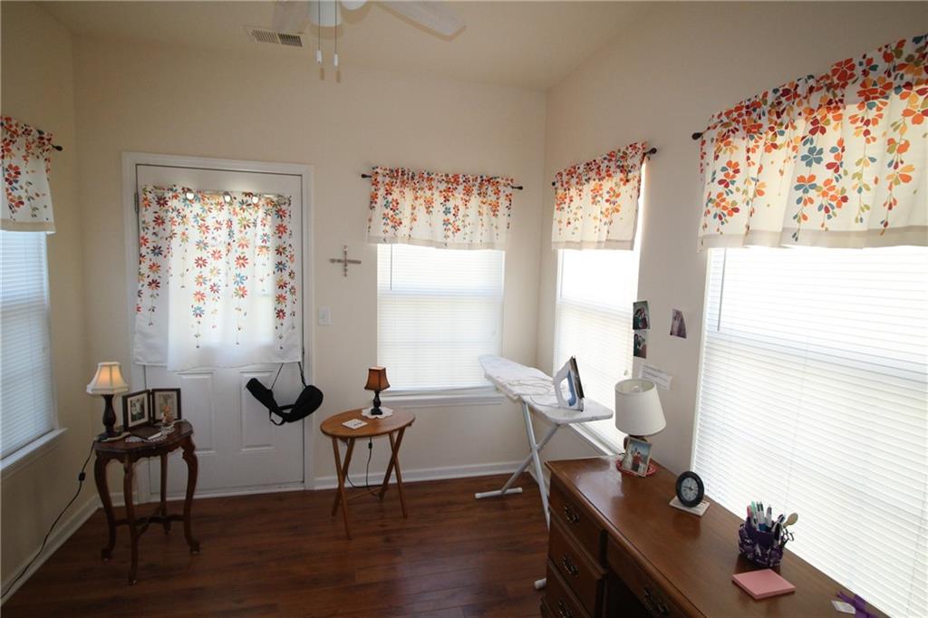 1661 Fall Creek Drive Property Photo 27