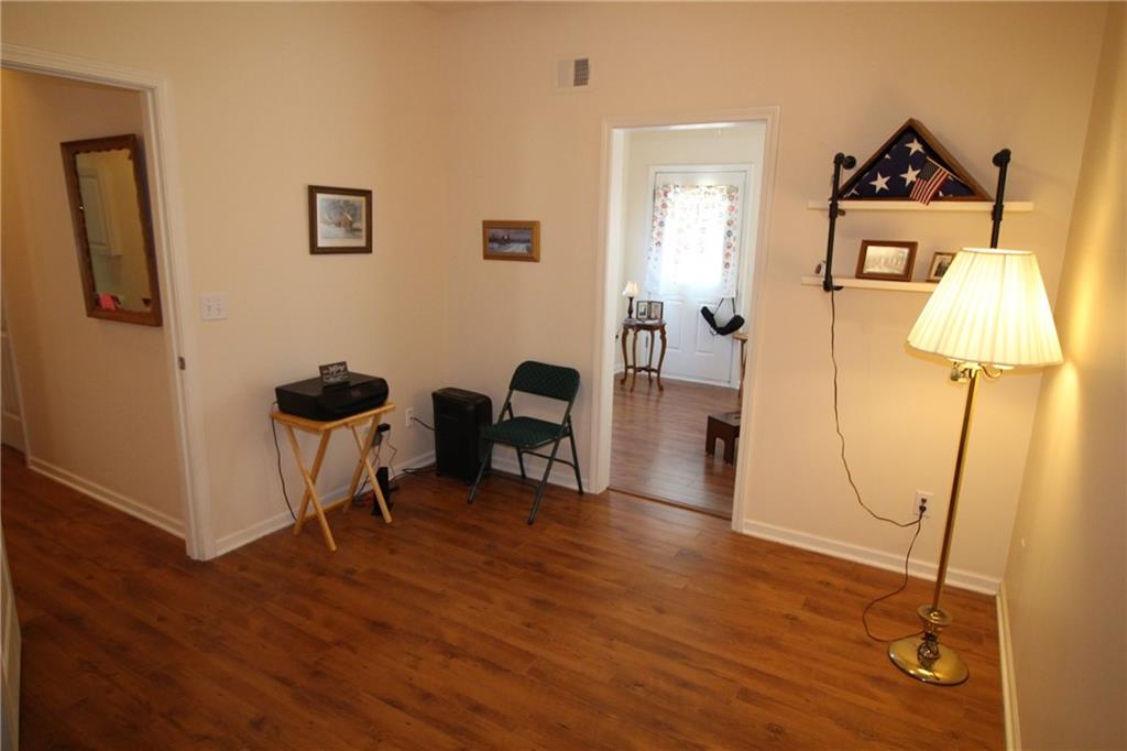 1661 Fall Creek Drive Property Photo 39
