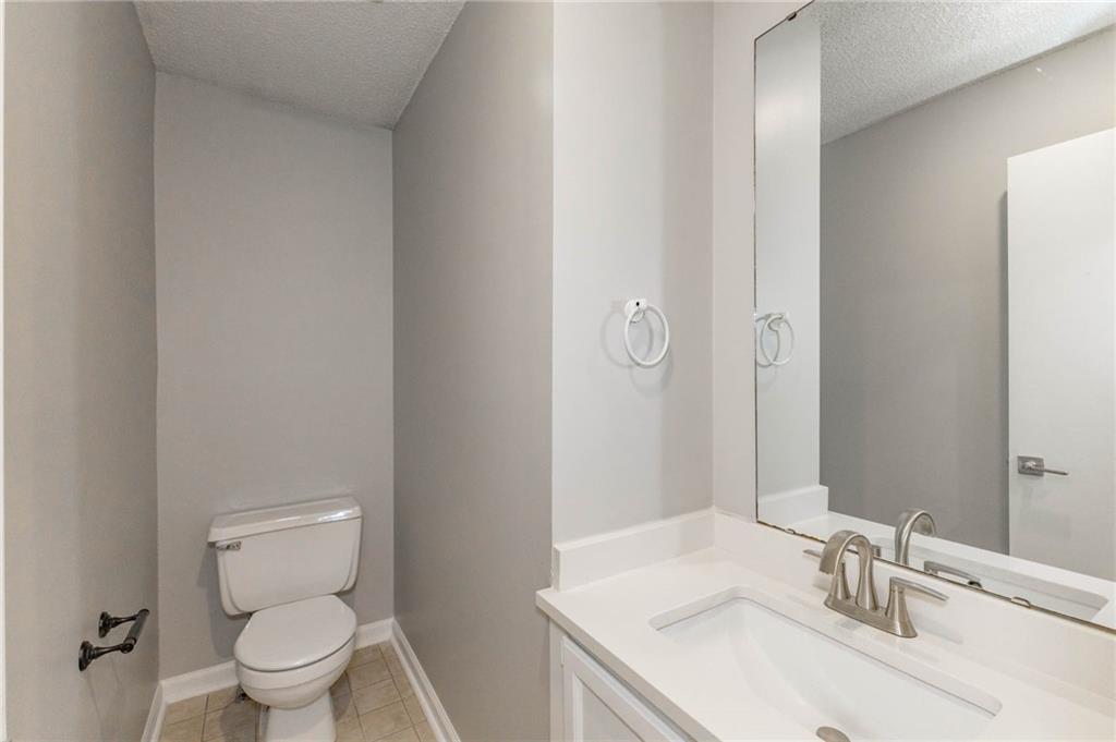 14802 W 149th Street Property Photo 13
