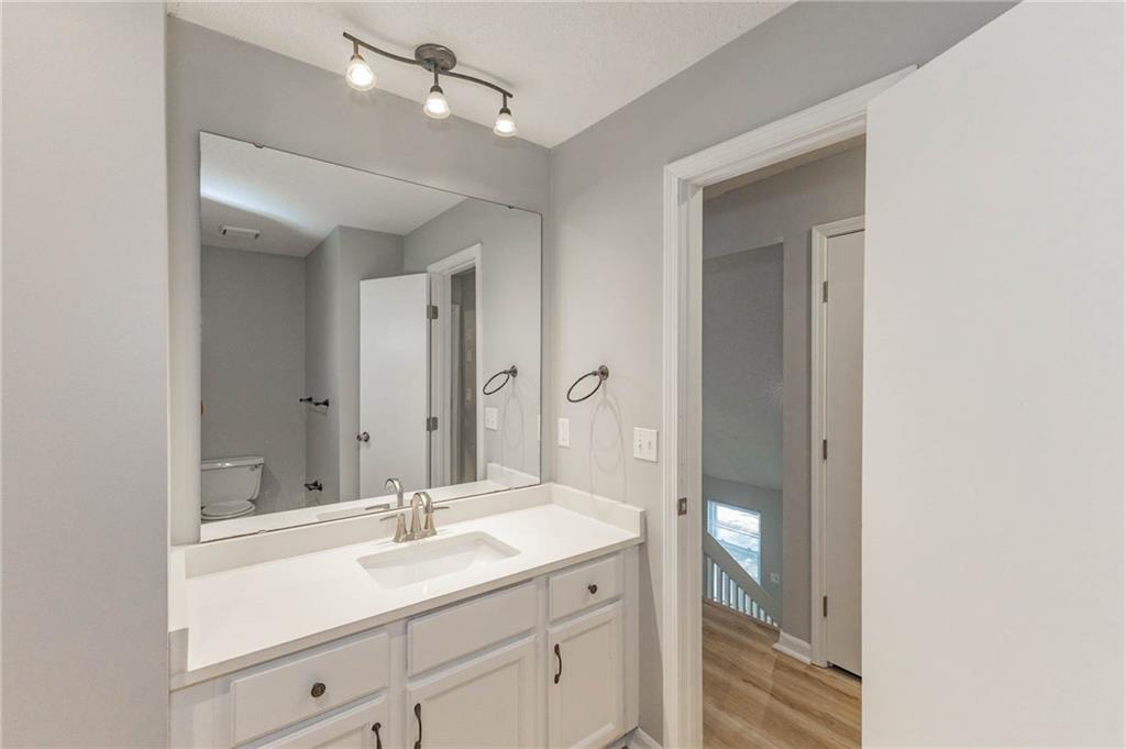14802 W 149th Street Property Photo 24