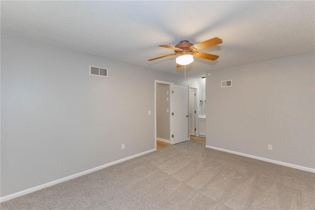 14802 W 149th Street Property Photo 26