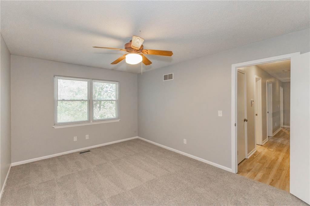 14802 W 149th Street Property Photo 27