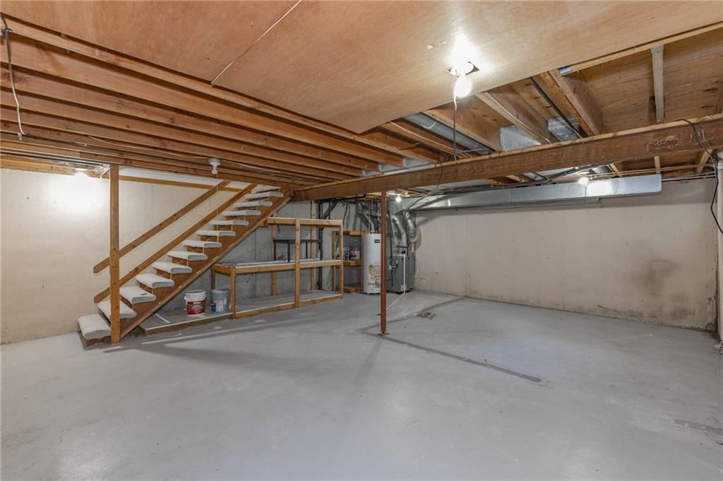 14802 W 149th Street Property Photo 40