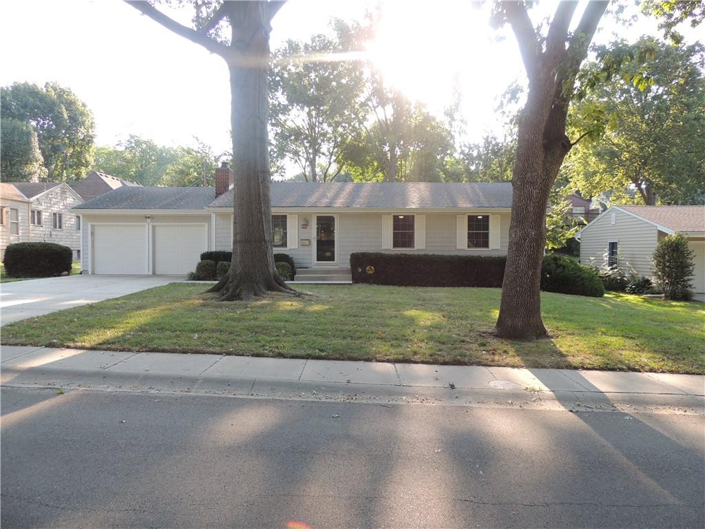 8703 Belleview Avenue Property Photo 3