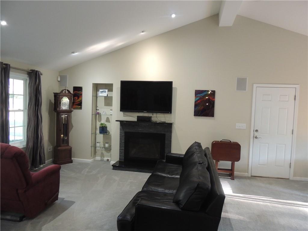 8703 Belleview Avenue Property Photo 4