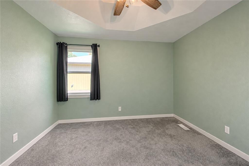 1120 Hickory Street Property Photo 10