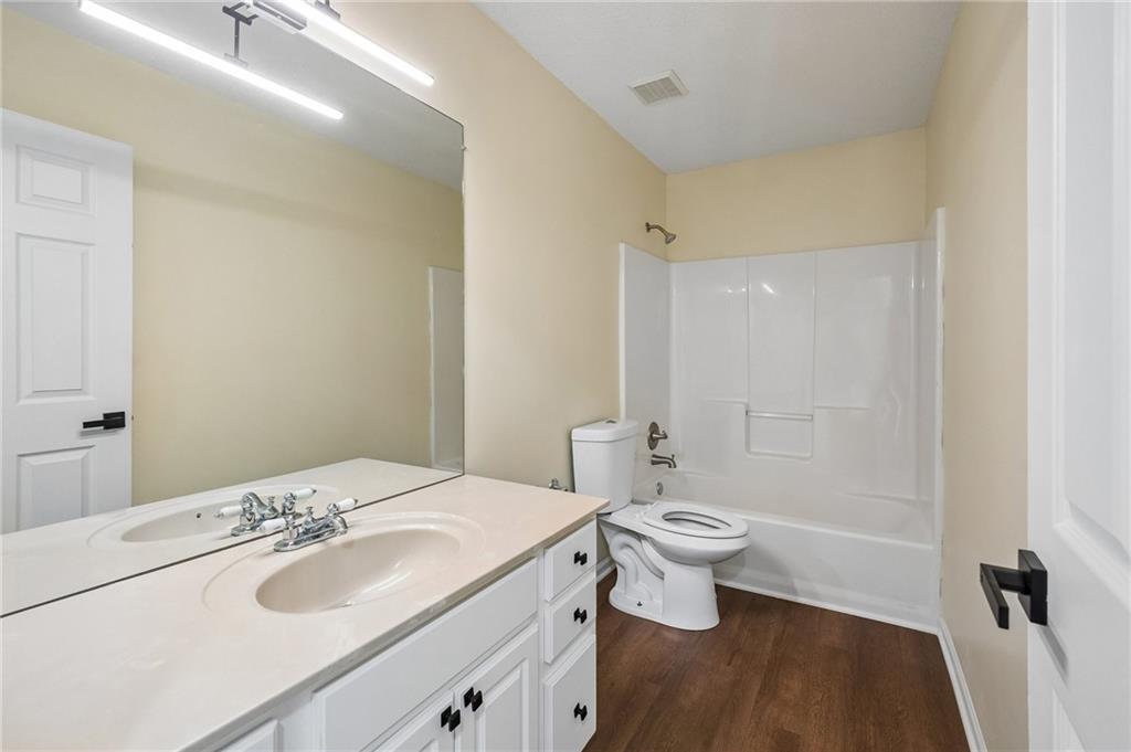15113 W 156th Terrace Property Photo 24